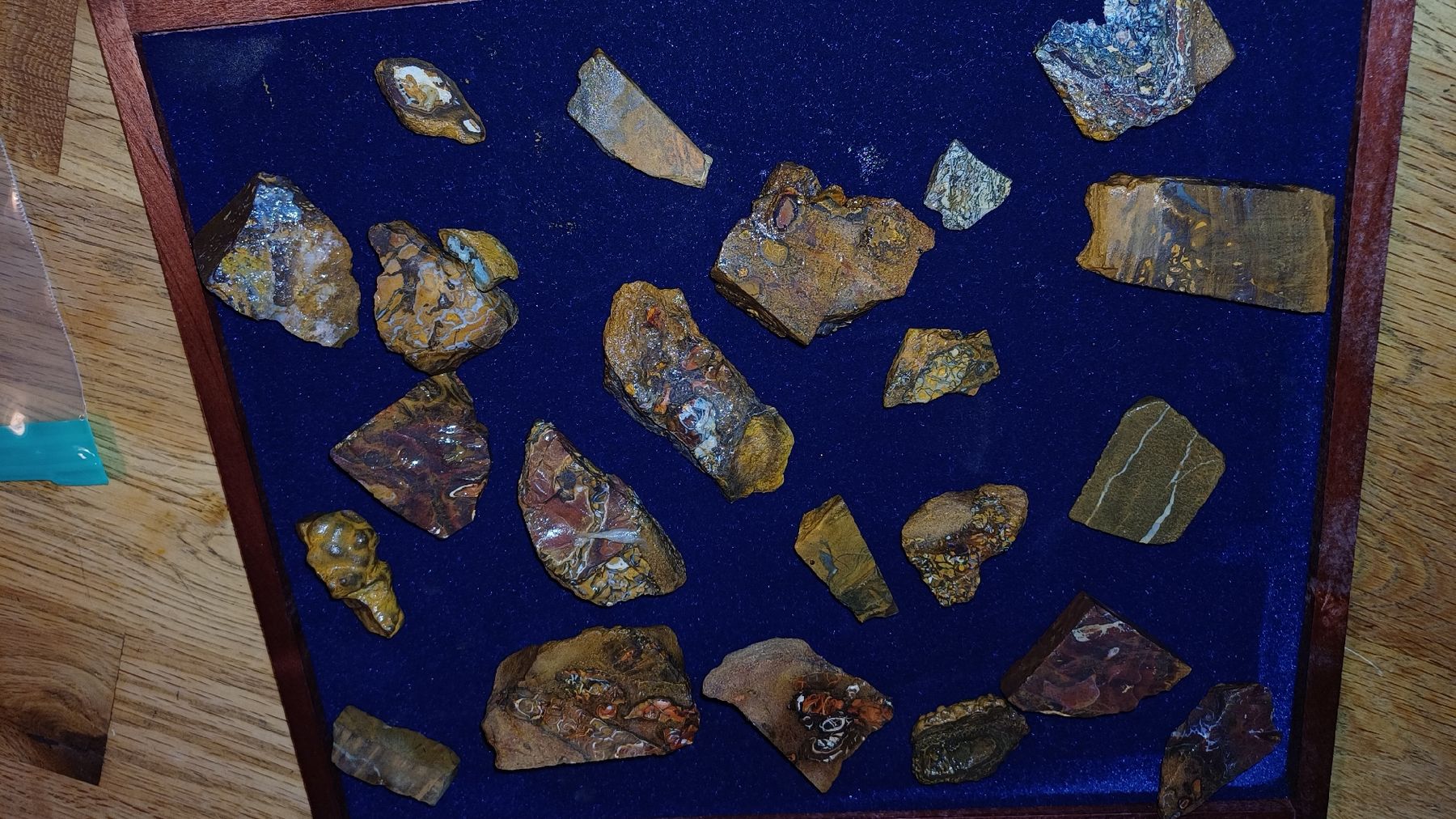 Pietre preziose: Bolder Opale 410 Gramm – Usato da Flawil venduto da Naphtali 1