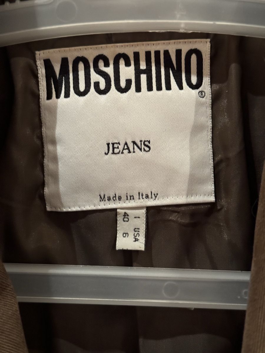 Moschino Giacche: Stylish Moschino Jeans Jacket, size S, Fall Essential – Nuovo (secondo la descrizione) da Montagnola venduto da jamylafy 3
