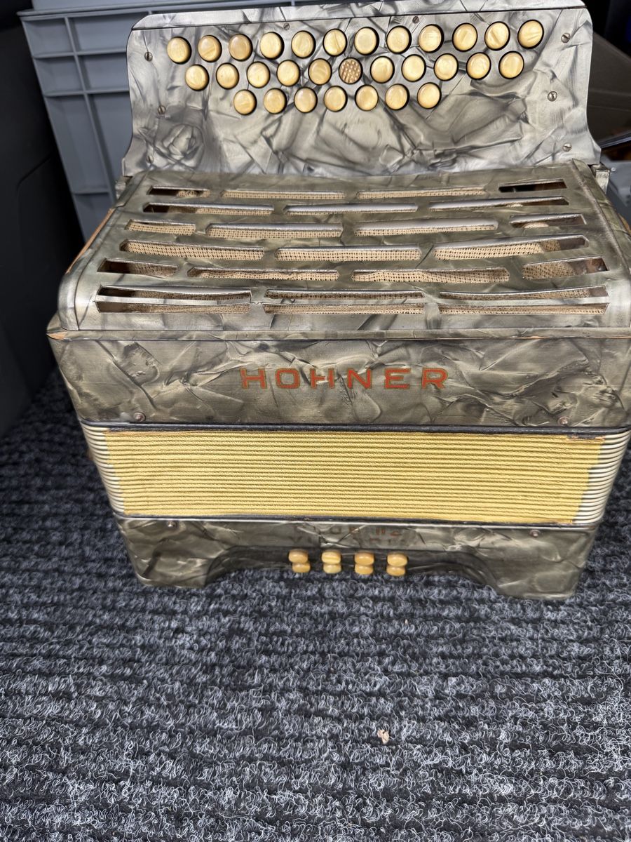 Hohner Musikinstrumente: Hohner diatonique – Gebraucht aus Domdidier von HA92 1