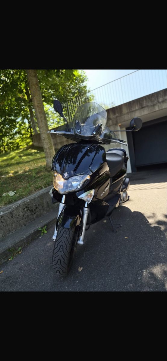 Gilera Scooter: GILERA Runner 125 ST – Usato da St. Gallen. venduto da dzemilbraa