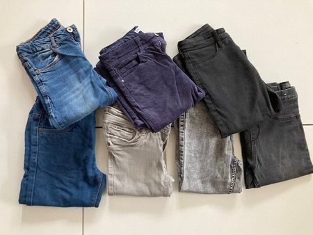 Lot pantalons fille t.140