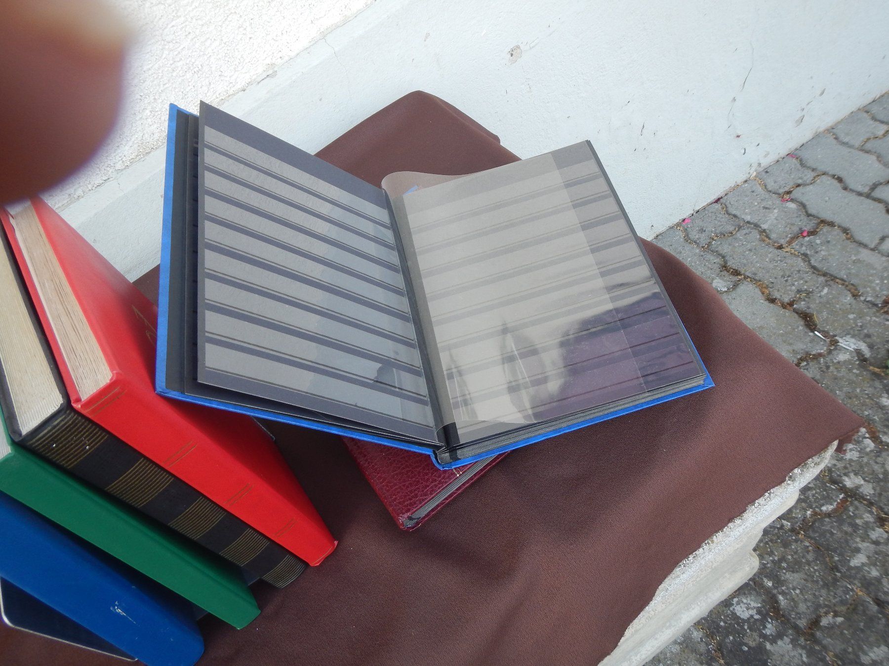 Albums: 7 Steckbücher 32-40 S. – D'occasion à Aarwangen par Suomo48 3