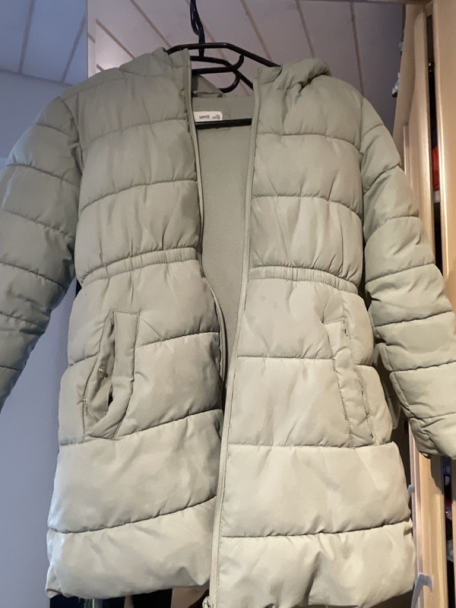 Mango Giacche & Cappotti: Winterjacke von Mango, Grösse 128 – Usato da Bettwil venduto da Zneb84