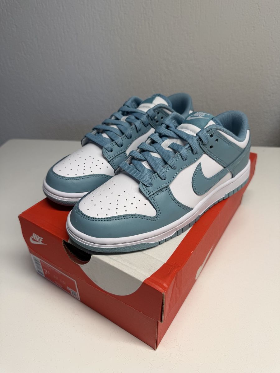Nike Damenschuhe: Nike Dunk Low Turqoise EU 40.5 – Neu und originalverpackt aus Dübendorf von Sneaker_Seller 1