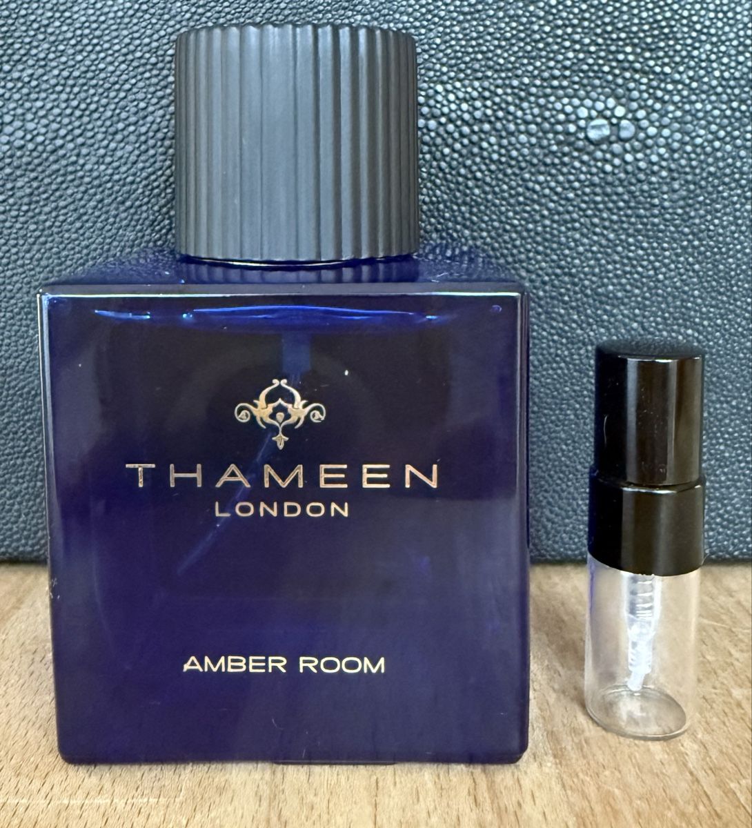 Profumi & Eau de Toilette: AMBER ROOM VON THAMEEN – Usato da Kölliken venduto da deleina