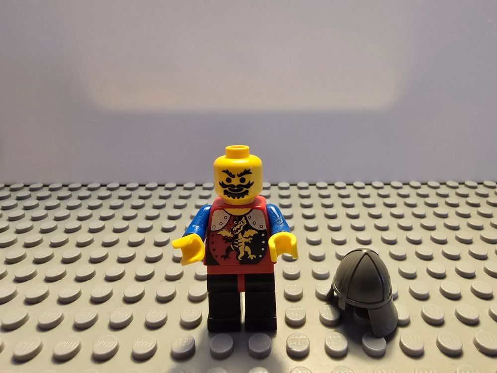 Lego Baukästen: Lego Drachenritter (cas016) seltene Figur – Gebraucht aus Basel von Swi-7621 2