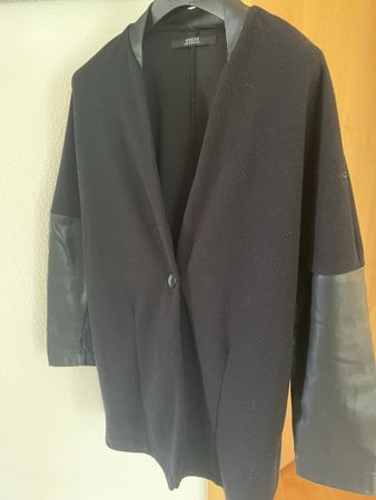 GUESS Jacke schwarz Lederapplikationen GR s. Fotos