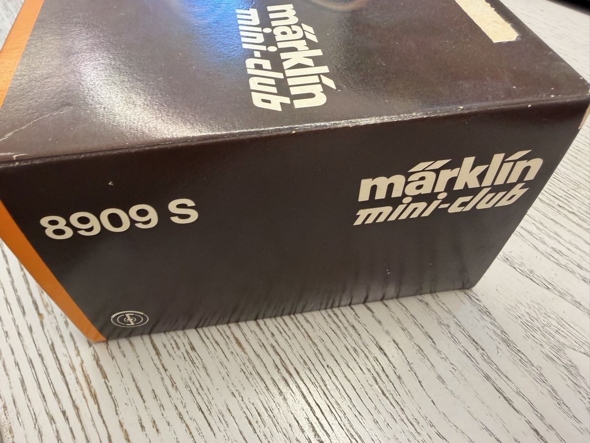 Märklin Modellini di ferrovie: Märklin 8909 S Starterset – Usato da Lupsingen venduto da New-Haven 1