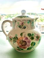 Schöne Kanne mit Blumenmotiv, handgemalt, Vintage