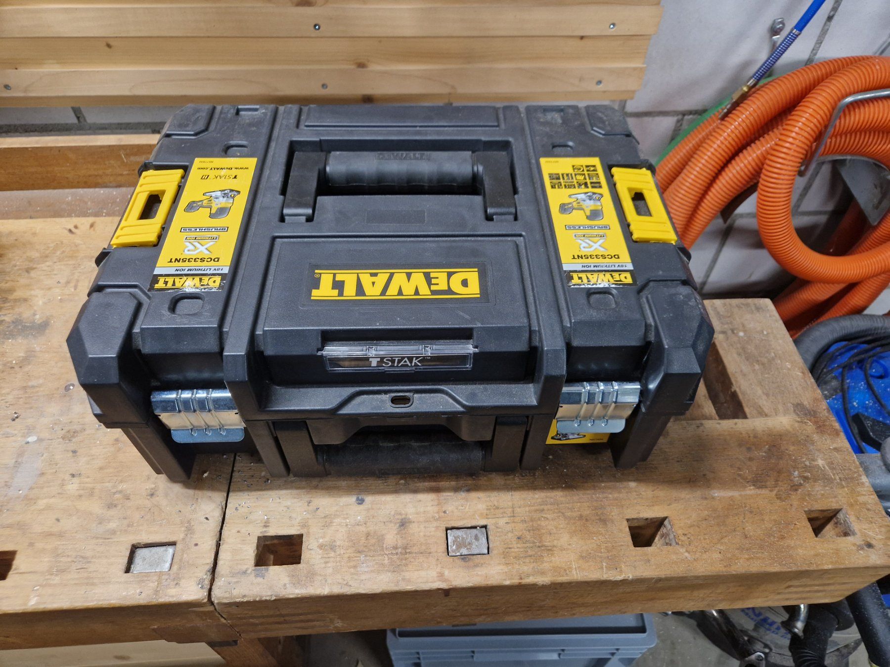 Autres articles pour la maison: Dewalt TSTAK Box – Neuf (Voir description) à Weissbad par kod_8k5l