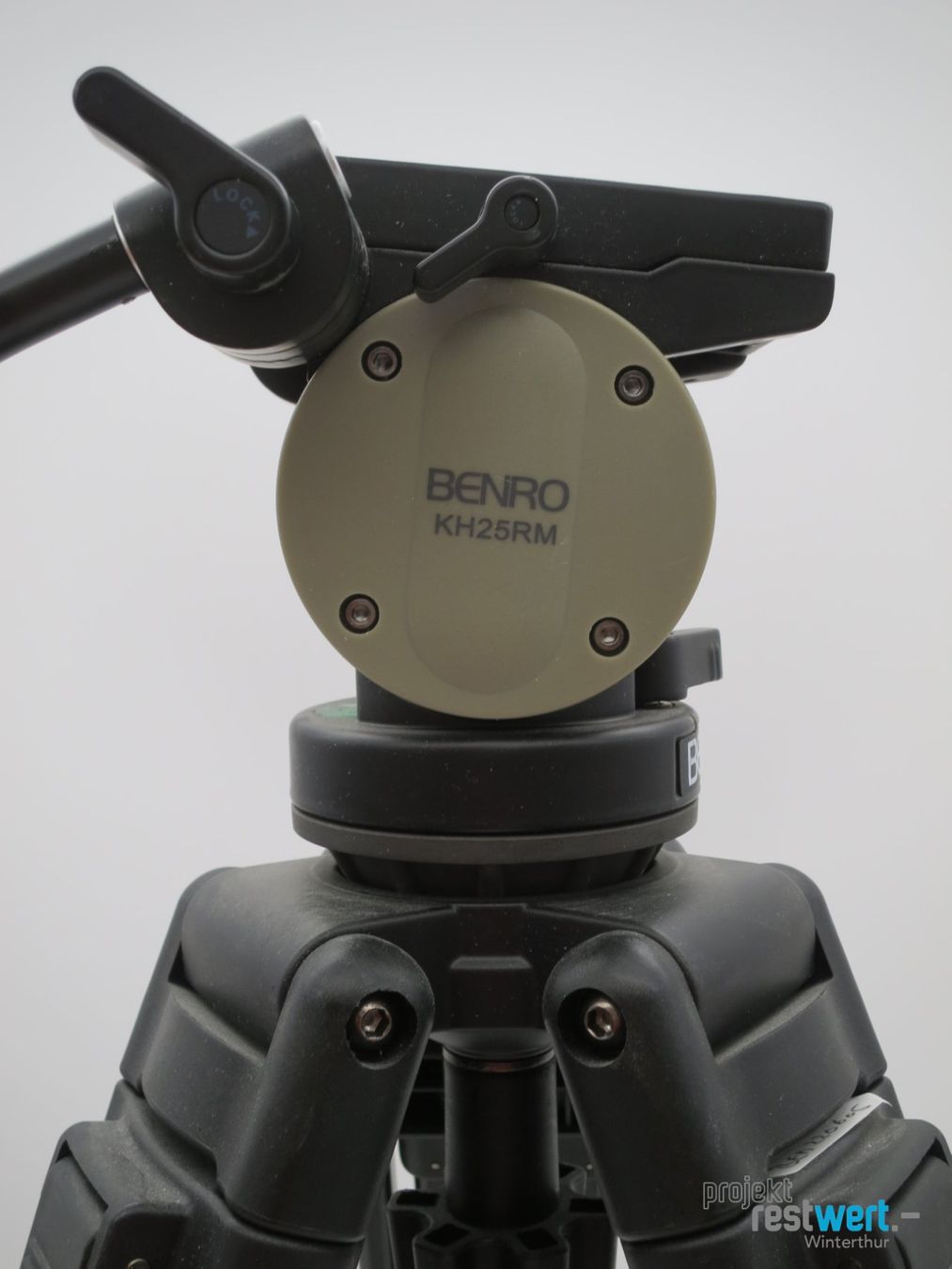 Benro Treppiedi & Teste: BENRO Stativ KH25RM – Nuovo (secondo la descrizione) da Winterthur venduto da Restwert_Winterthur 5