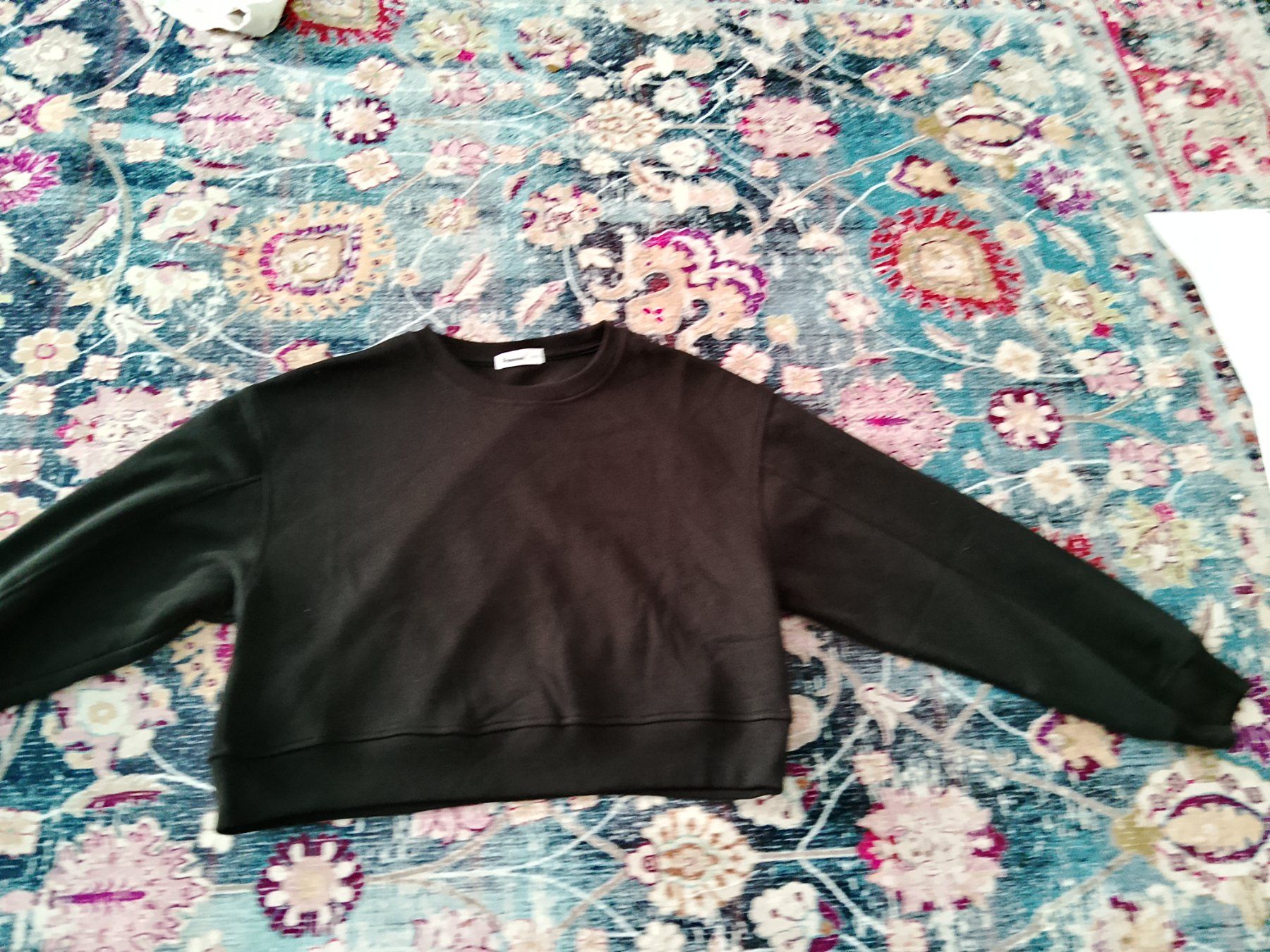 Pulls & Sweat-shirts: Schwarzer Famous Pullover, Grösse L, neuwertig – Neuf (Voir description) à Bellikon par MellonCollieMitTwint