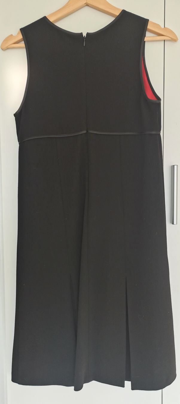 Burberry Vestiti & Gonne: Burberry Kleines Schwarzes – Nuovo (secondo la descrizione) da Zürich venduto da Seattle2005 1