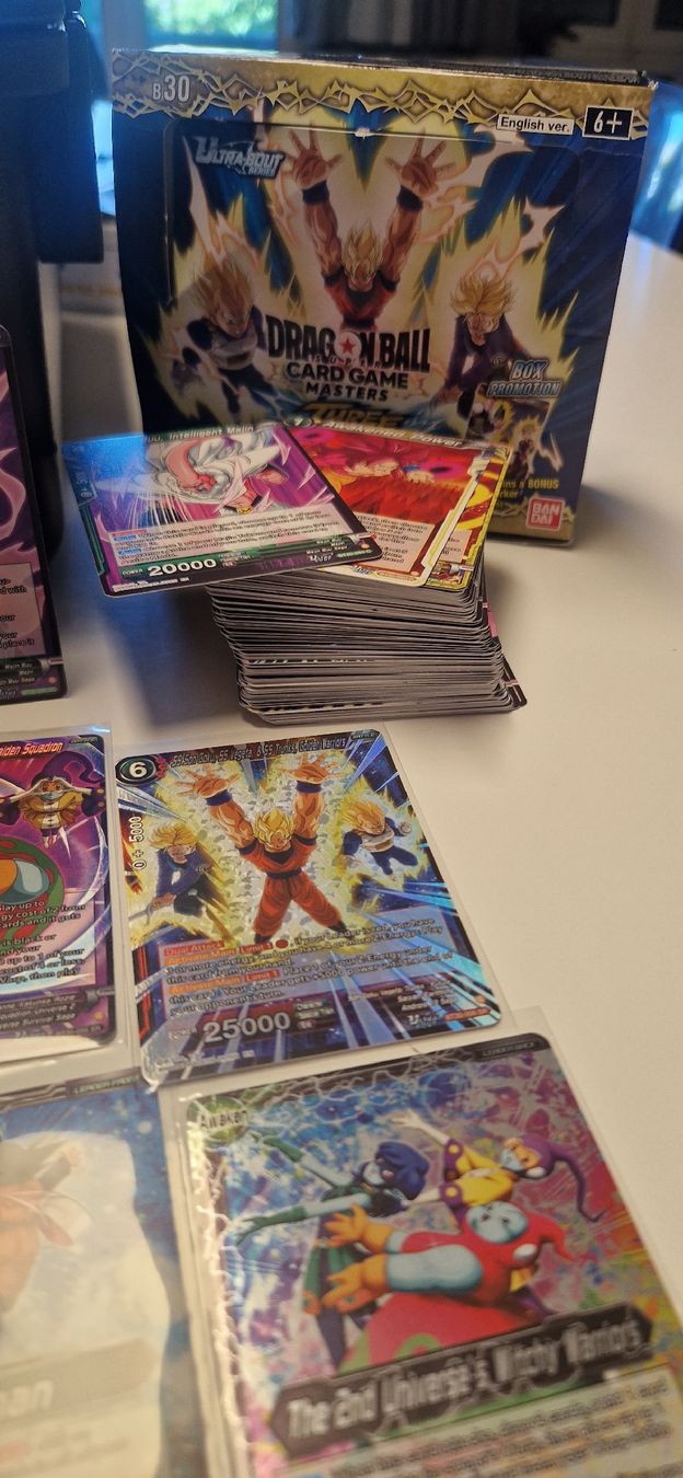 Bandai Sammelbilder & Trading cards: Dragon Ball three Glorious Fighters ca.440 Karten – Neu (gemäss Beschreibung) aus Wettingen von Pie1580 4