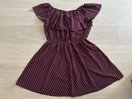 Robe à pois bordeaux (rouge violet) taille L style années 50