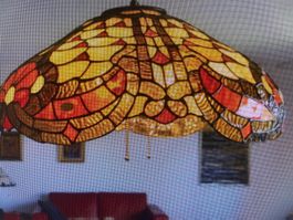 Schöne Tiffany Deckenlampe mit Originalzertifikat