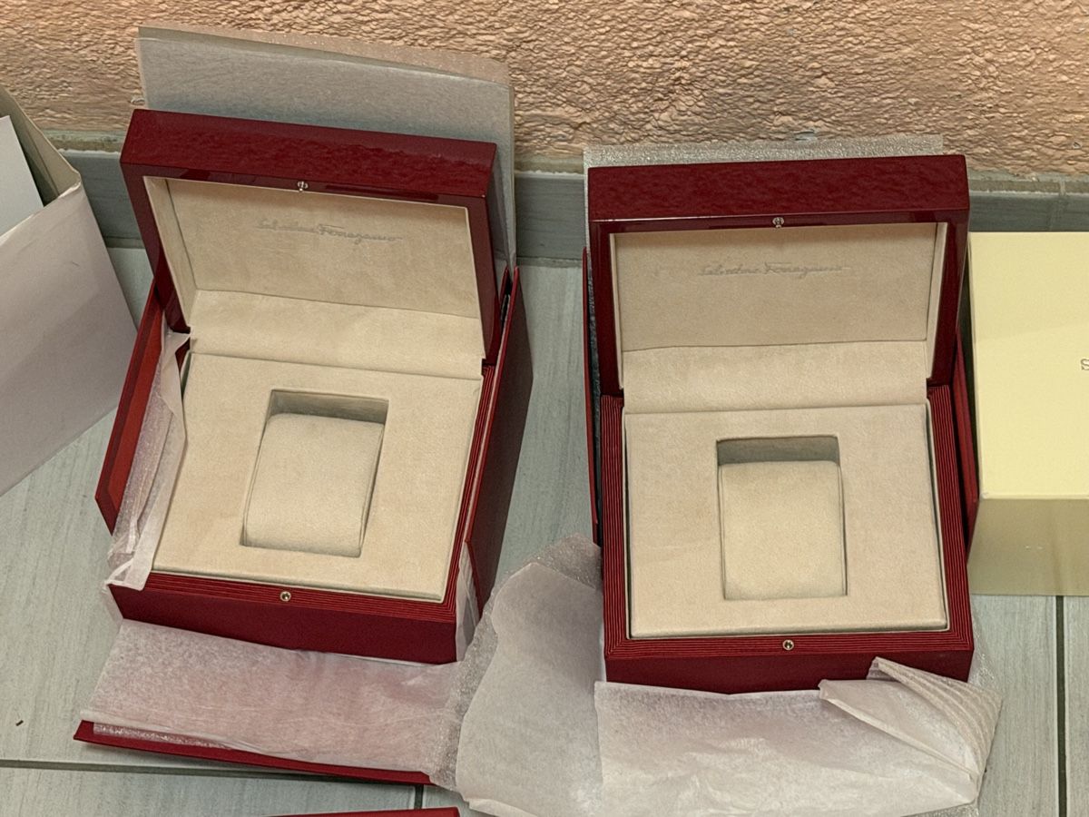 Omega Orologi: Liquidation boîtes à montres OMEGA – Usato da bassecourt venduto da LiN2004 9