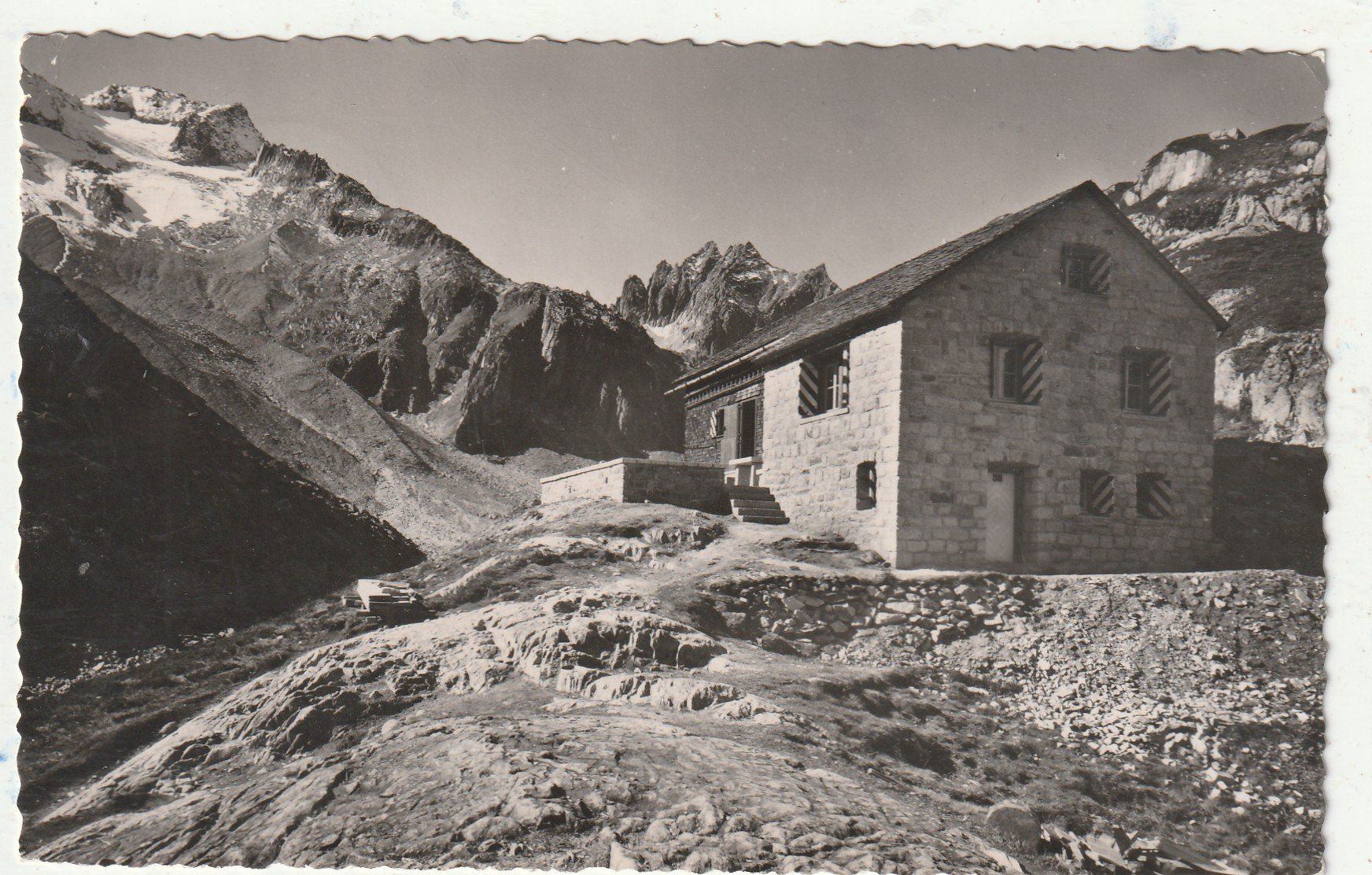 Cartoline postali: 2 AK SAC Hütten – Usato da Lumbrein venduto da made02