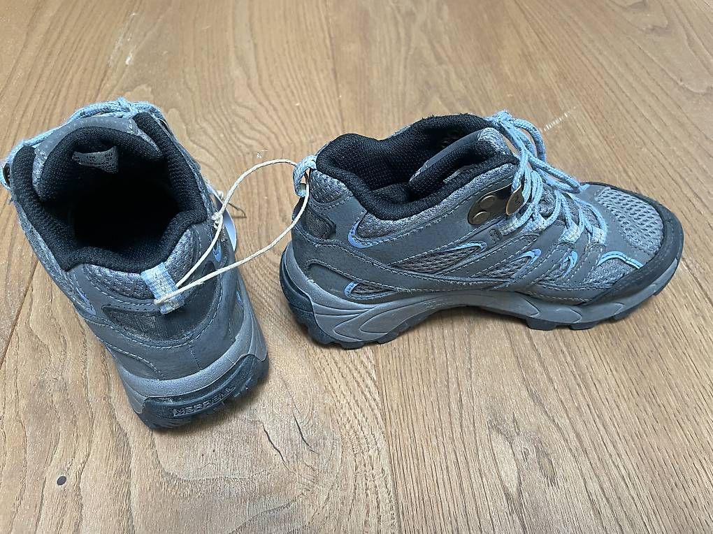 Scarpe per ragazzi: Wanderschuh Merrell Grösse 30 – Usato da Rubigen venduto da lia_dwd7 1