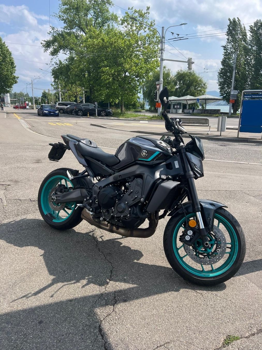 Yamaha Strada: YAMAHA MT-09 2024 – Usato da Grüningen venduto da leo_kb5k