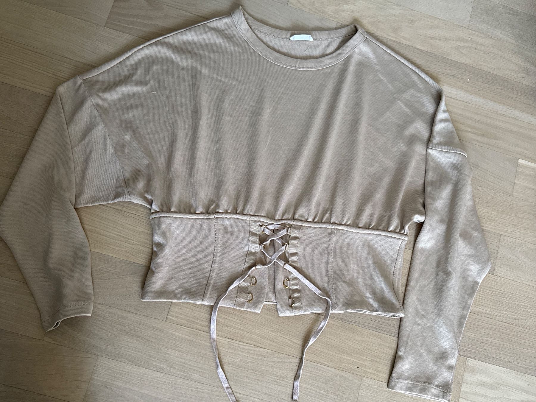 Top: ZARA- Damen Kurz Pulli , Gr. L – Usato da Amriswil venduto da used2use 1