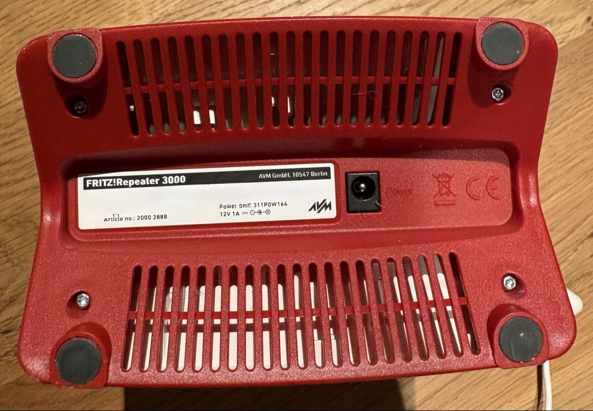 Avm Wlan: FRITZ!Repeater 3000 AVM WLAN Repeater – Gebraucht aus Dornach von Neoby 1