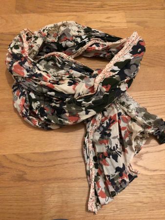 FOULARD ESPRIT