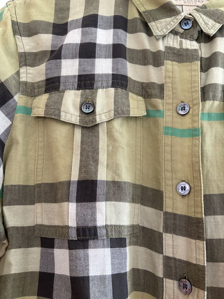 Burberry Camicette: Burberry Brit Hemd grün – Usato da Härkingen venduto da sus_y7s8 1
