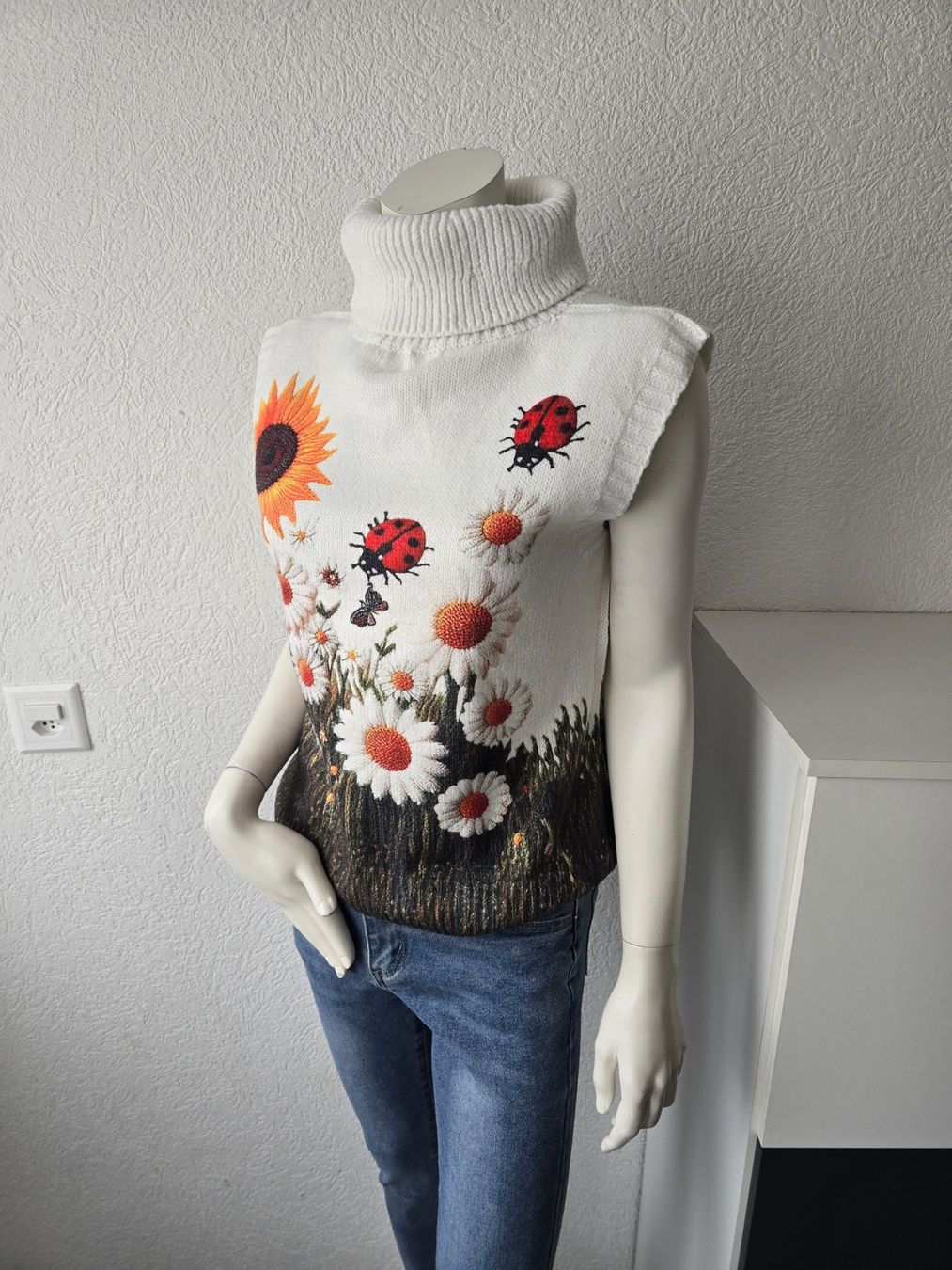 Tops: Pull sans màche col.roulé T-S – Neuf (Voir description) à Les Verrières par kitel79 2