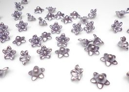 Blüten, 24 Stück, Perllila, 7 x 13mm,Loch 1mm