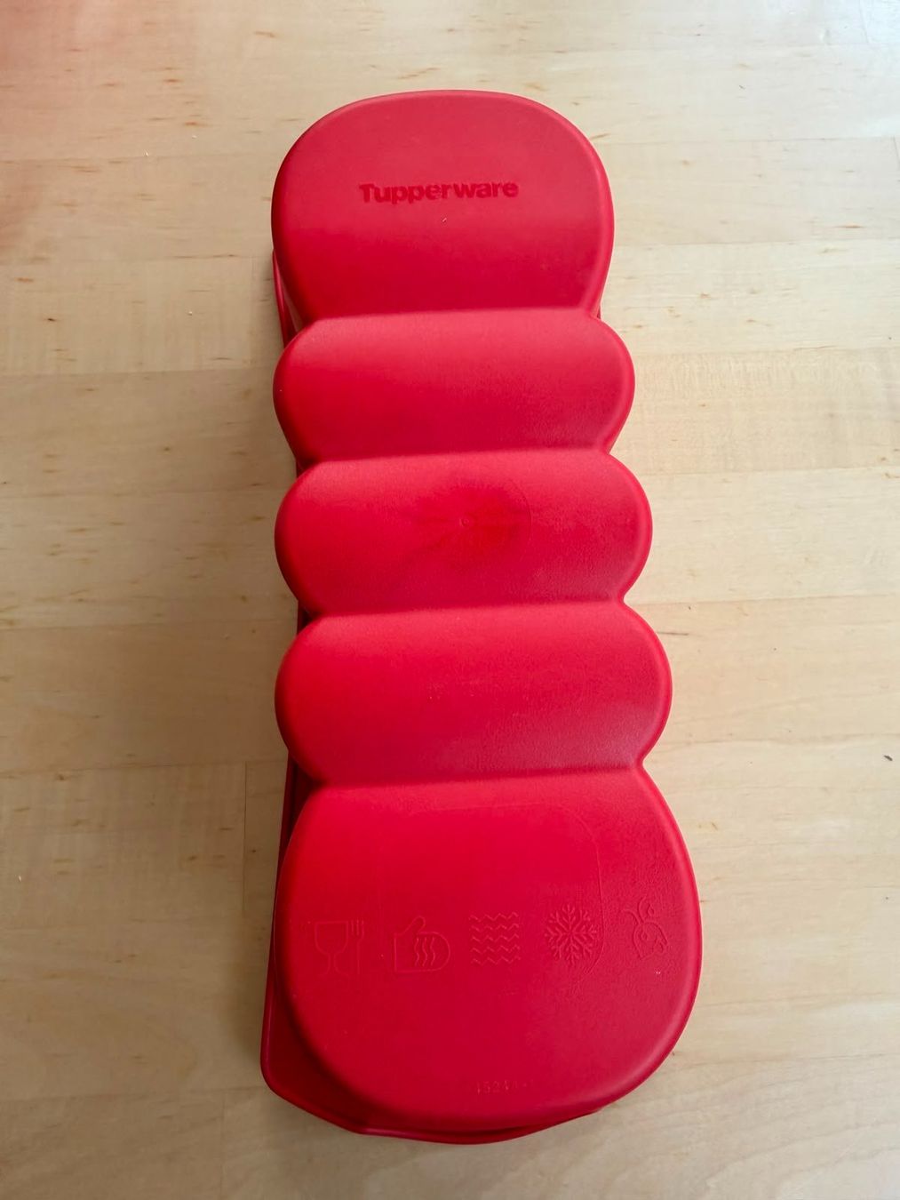 Tupperware Teglie da forno: Tupperware Silikon Kastenform – Usato da Gwatt (Thun) venduto da Knuddel.88 2