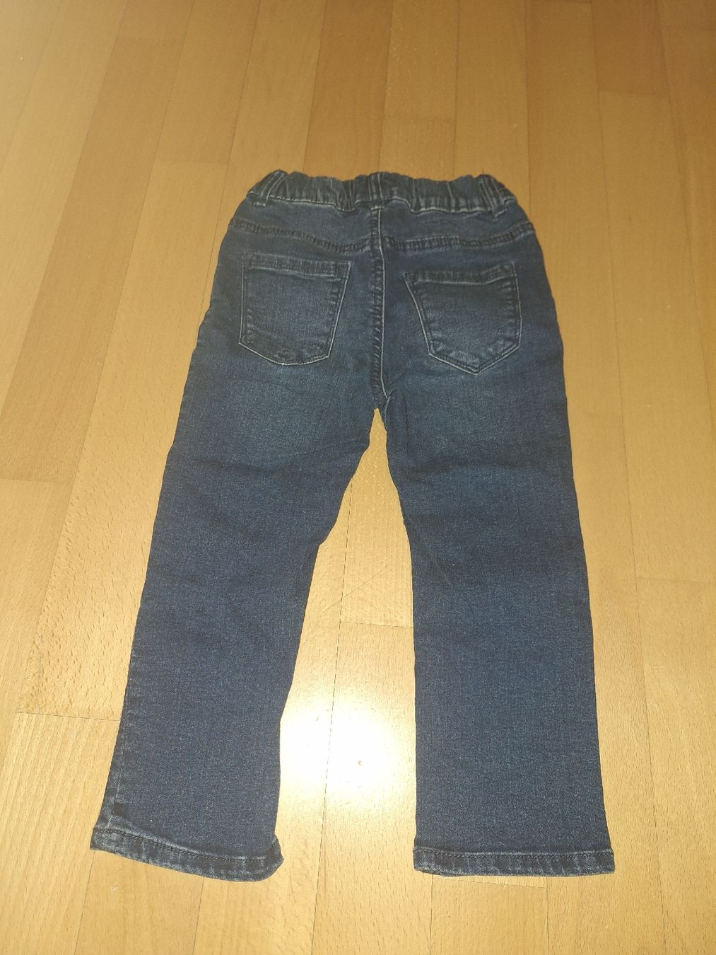 Pantalons: Jeans in Gr. 98 NEU – Neuf (Voir description) à Oberrieden par man_tky9 1