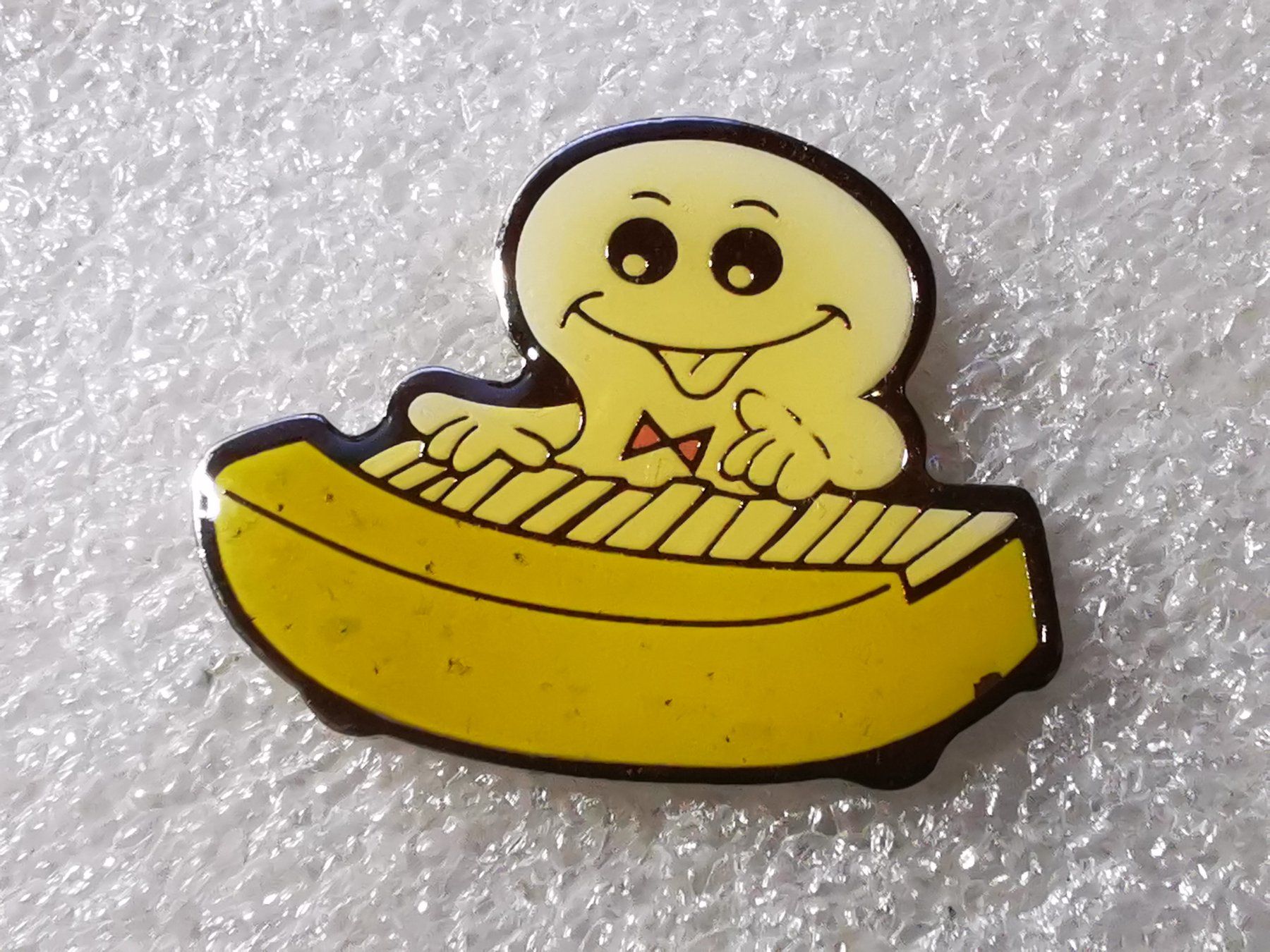 Placchette & Badge: Ansteckpin 129: Maga Bio – Usato da Oppligen venduto da Pin-Fall-Shop