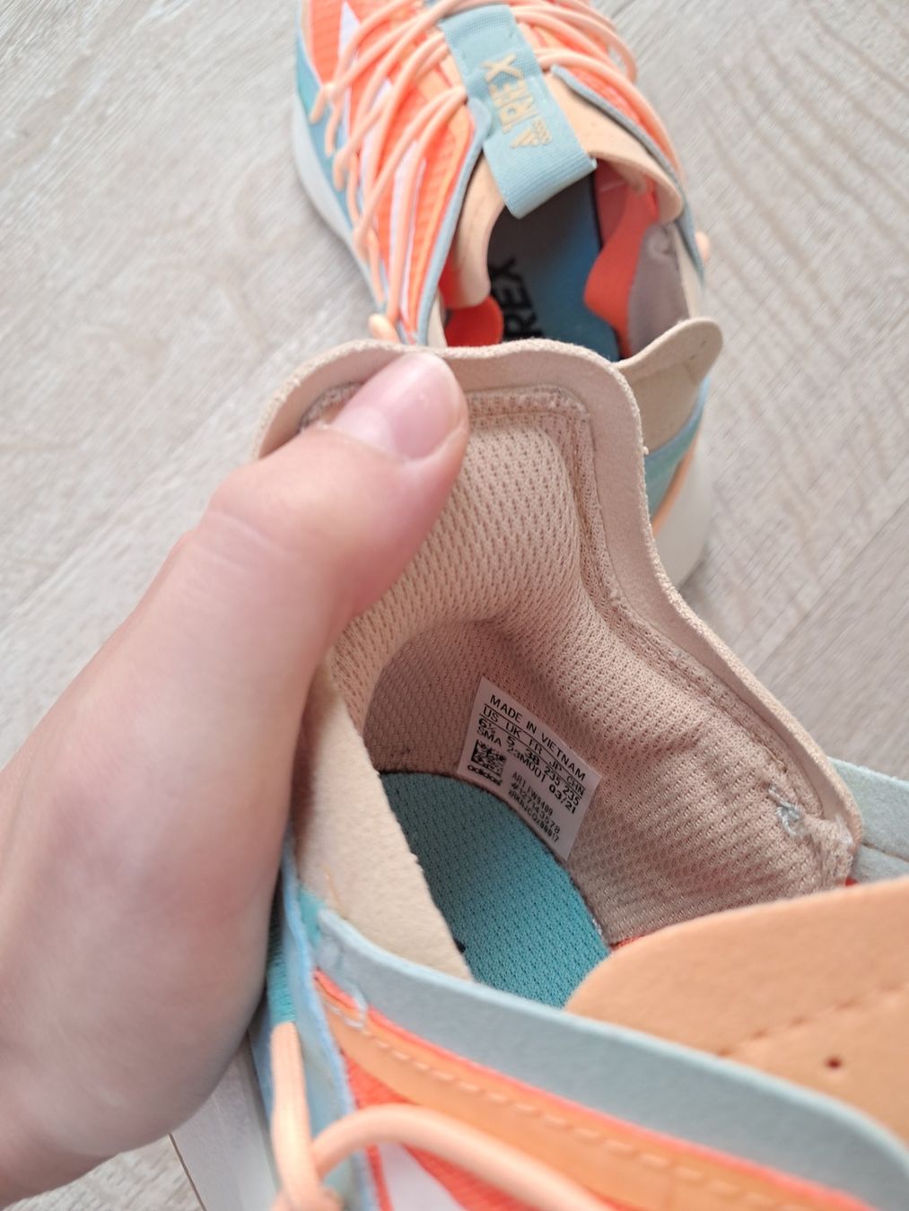Adidas Herrenschuhe: Adidas Terrex Laufschuhe Gr. 38 – Gebraucht aus Basel von liz_nqr9 5