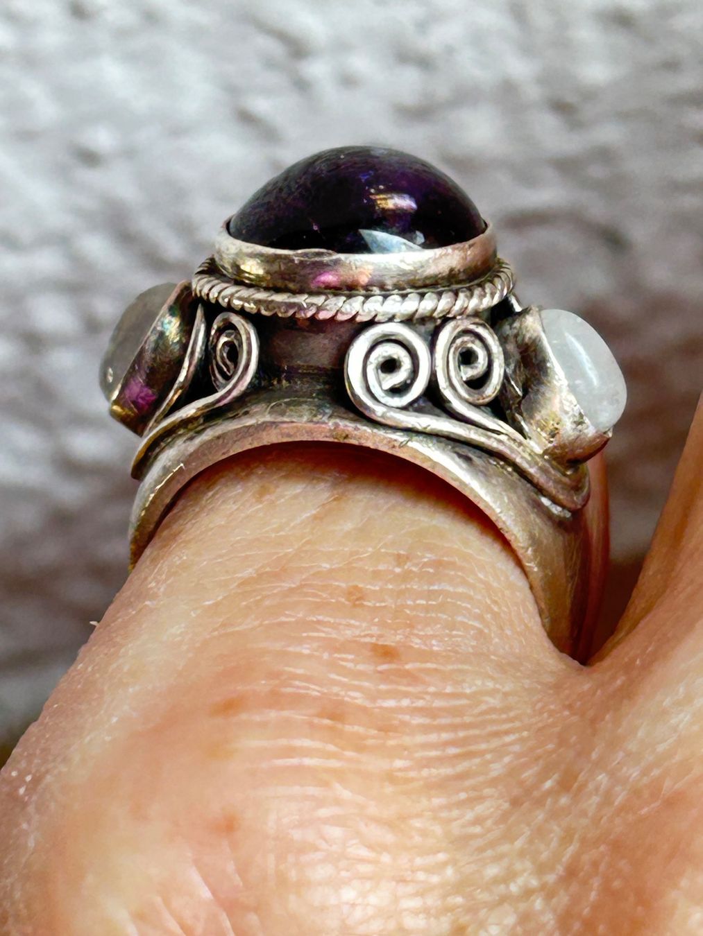 Anelli: Silber Ring braunschwarzer Stein / Mondsteine, Gr.54 – Usato da Laufen venduto da Bellavitaboom 2