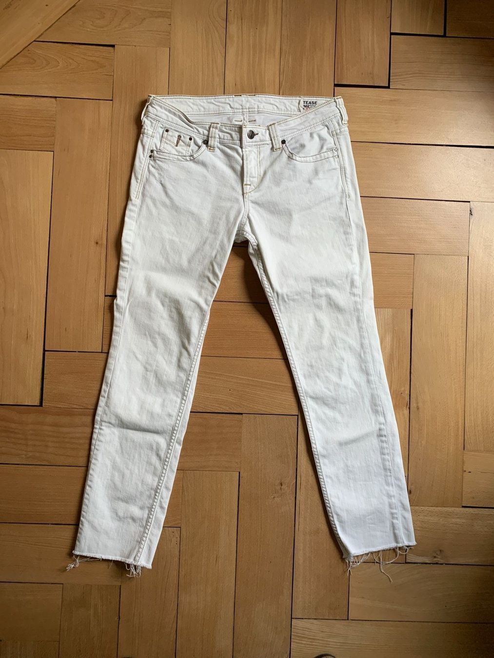 Mexx Jeans: MEXX - Jeans weiss S – Gebraucht aus Zürich von Diazaio