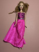 VINTAGE BARBIE 2005 PRINCESS COLLECTION SLEEPING BEAUTY