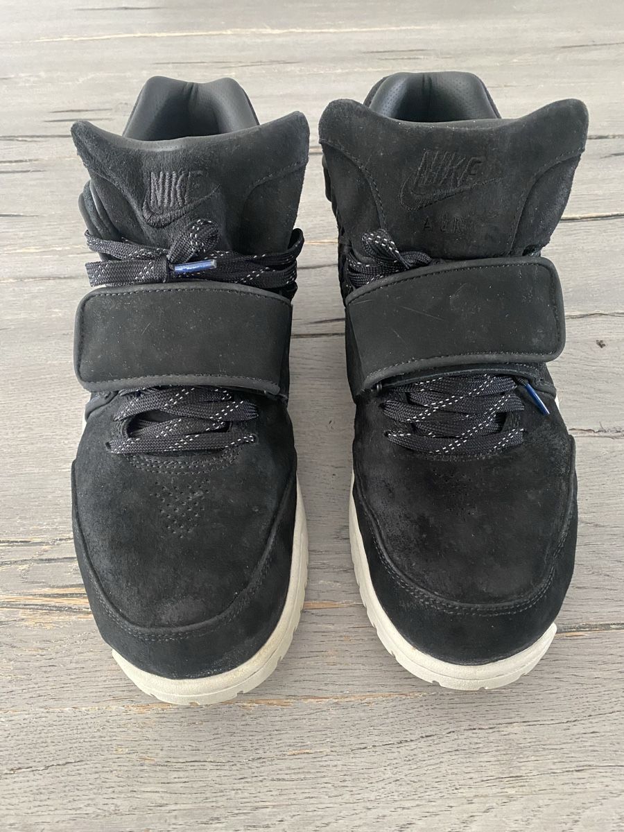 Nike Scarpe da uomo: Nike Air Cruz Black – Usato da Volketswil venduto da 9394 1