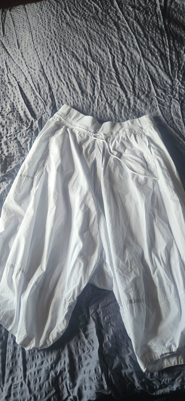 Rundholz Hosen: RUNDHOLZ Sommerhose M – Gebraucht aus Rosshäusern von Heldin01
