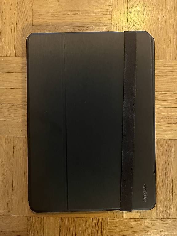 Targus Coques & Sacs: Étui tablette Targus noir  Format 10 à 11 pouce – D'occasion à Le Mont-sur-Lausanne par ced_rq2d