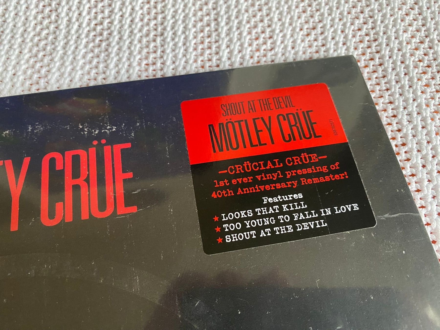 Dischi in vinile: Mötley Crüe – Shout At The Devil / LP – Nuovo (secondo la descrizione) da Basel venduto da Dinosauce 1