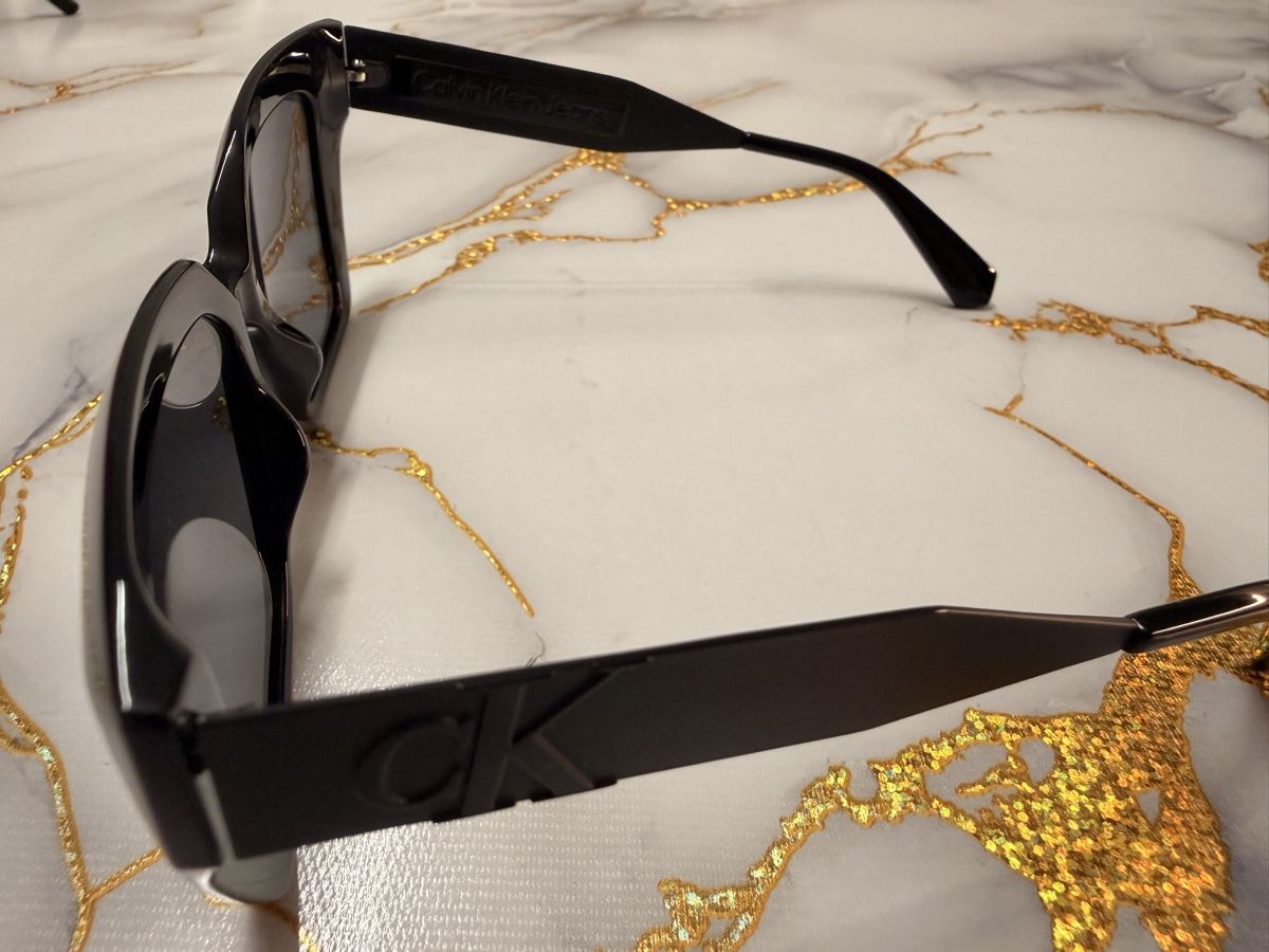 Calvin Klein Occhiali & Lenti: Sonnenbrille Calvin Klein – Usato da Massagno venduto da pokecoach 4