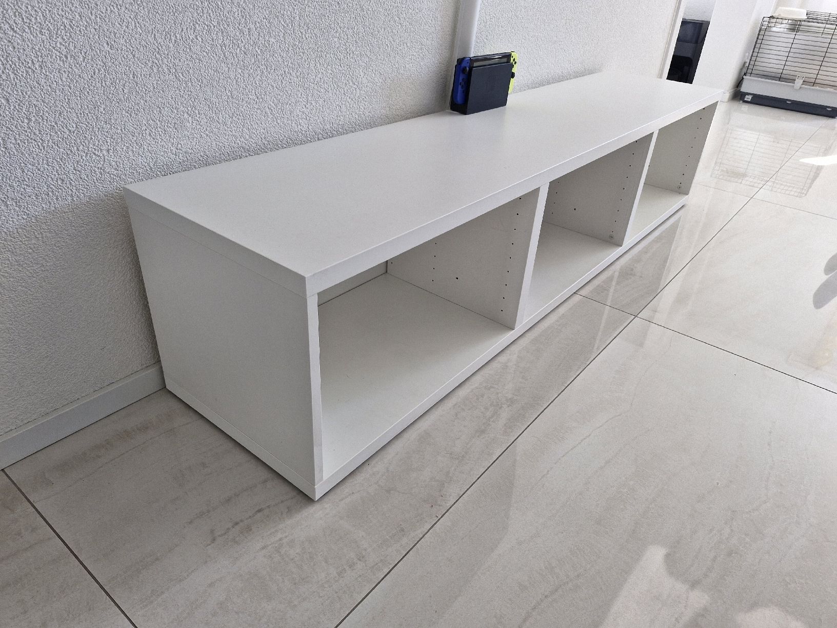 Ikea Mobili TV: IKEA BESTA - Blanc – Usato da Bulle venduto da Avlis91 2