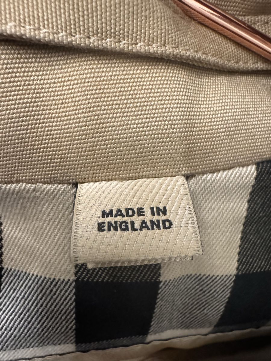 Burberry Mäntel: Original Trenchcoat von Burberry – Neu (gemäss Beschreibung) aus Kappel am Albis von Menazee 3