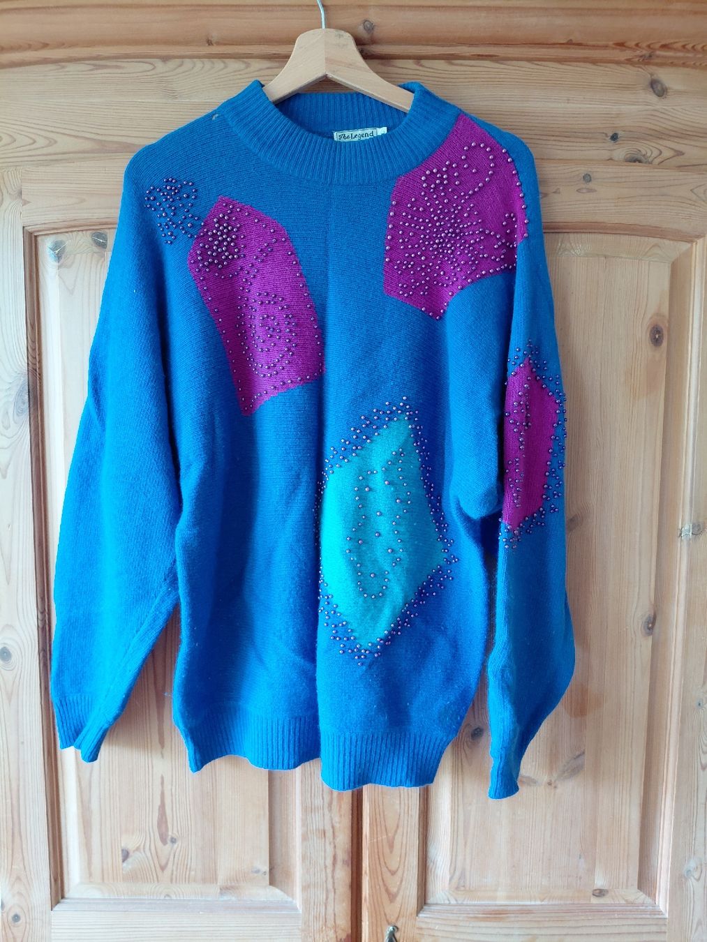 Laine: Wolle/Angora Pullover Blau bestickt – D'occasion à Winterthur par adventurenala