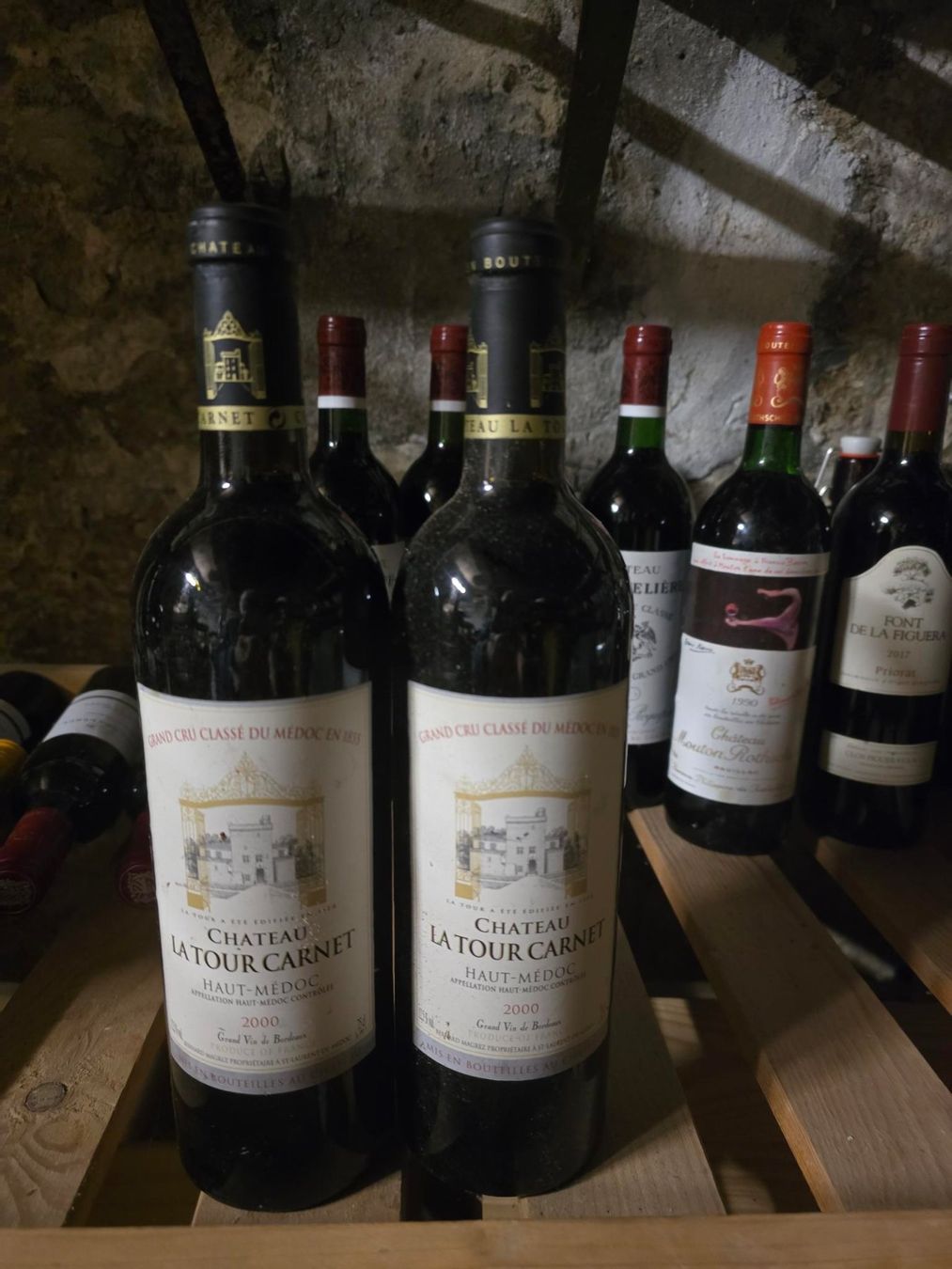Vino: Château La Tour Carnet 2000 – Nuovo e nell'imballaggio originale da Uetikon am See venduto da ChrigiSt