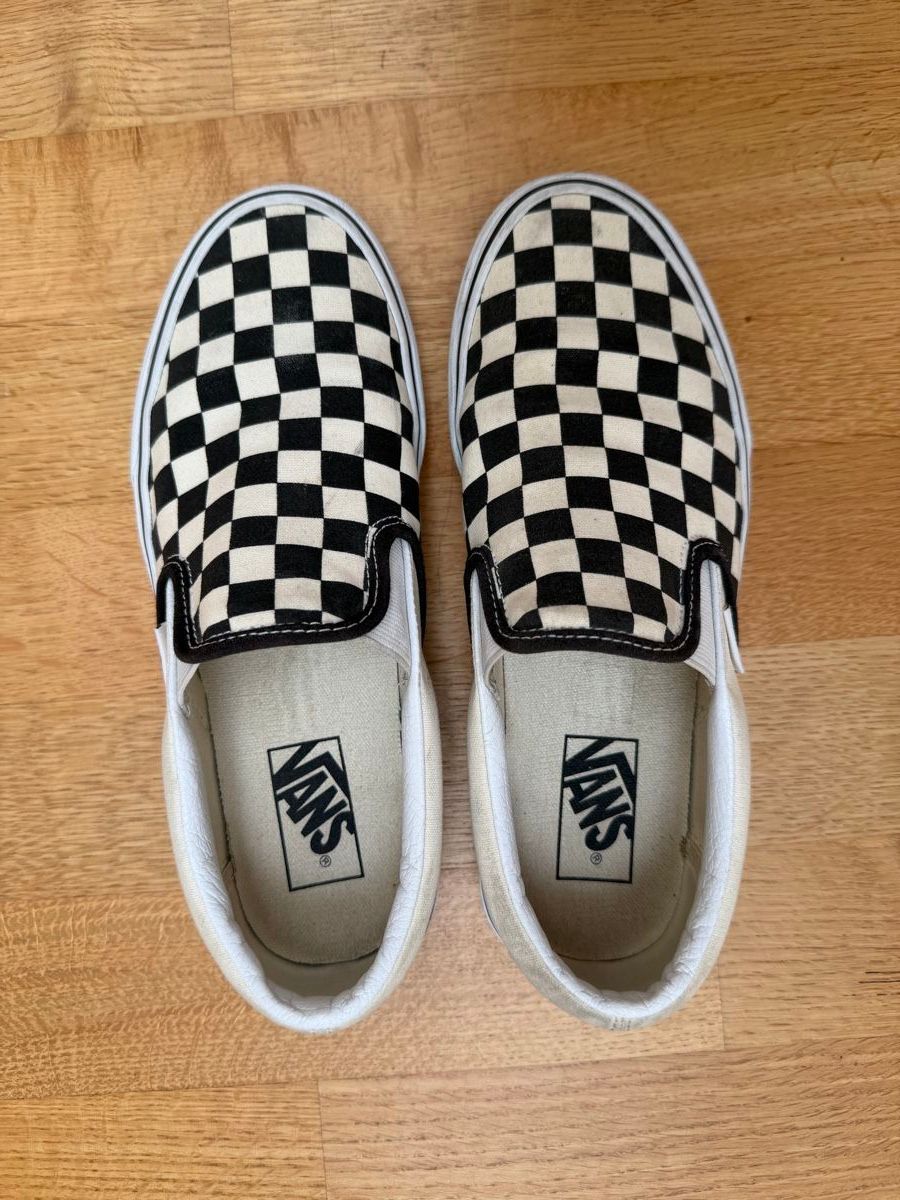 Vans Herrenschuhe: Vans checkerboard Slip-On Grösse 39 – Gebraucht aus Münchenstein von Ladypink7