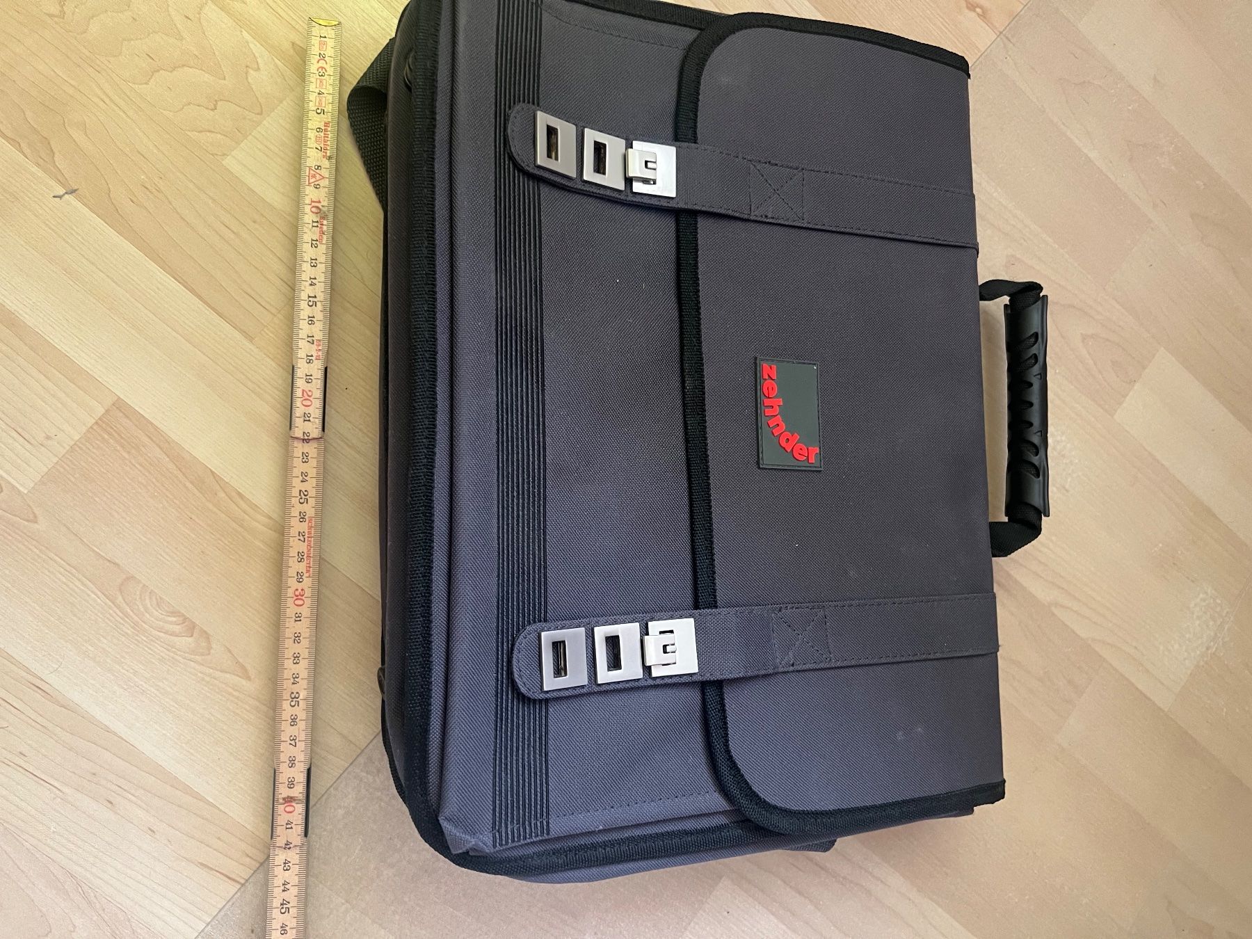 Valigie & Borse: Arbeitstasche/Laptoptasche/ Aktentasche – Usato da Grenchen venduto da nic_87y9 6