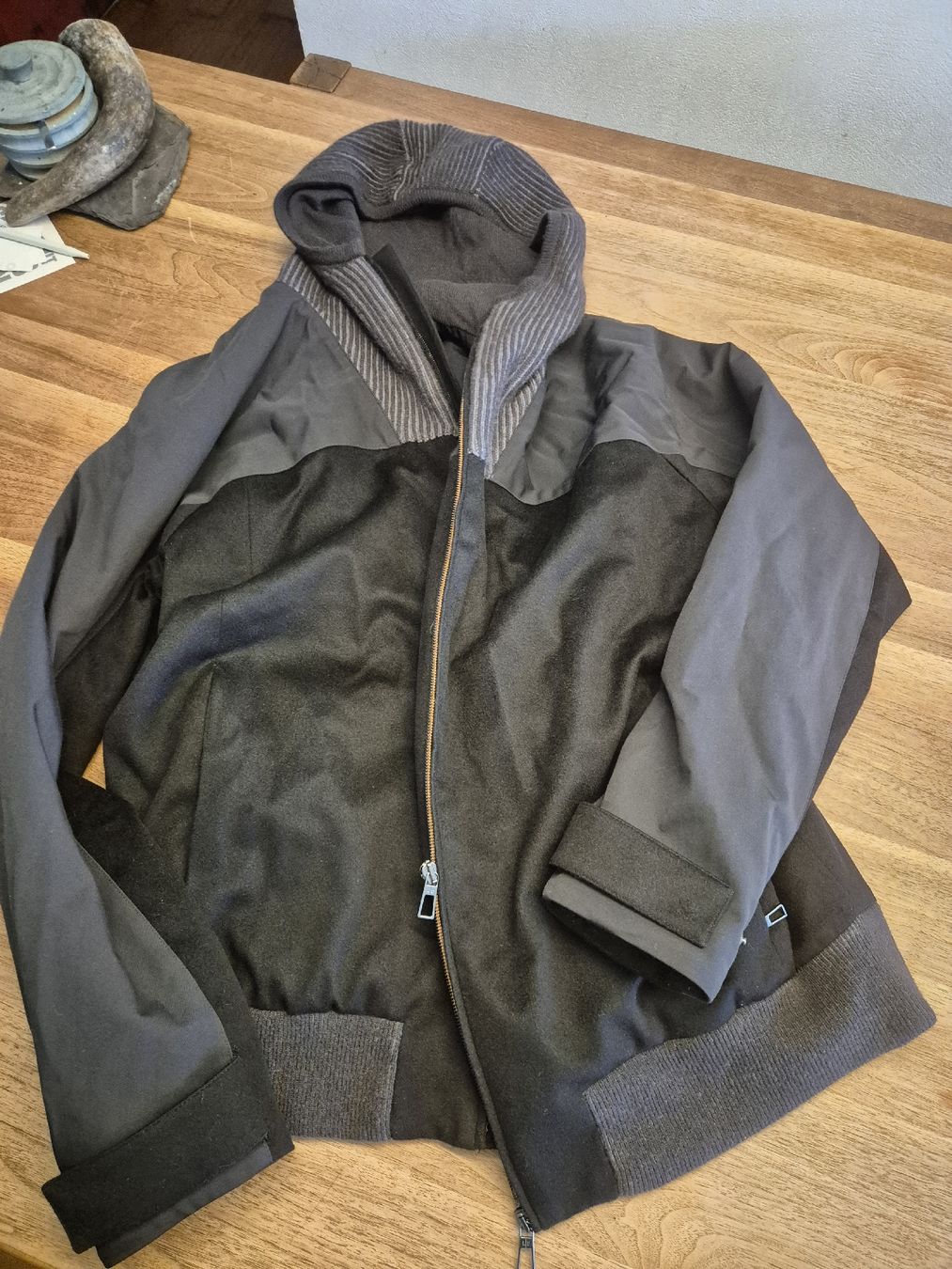 Loro Piana Giacche: Loro Piana Kaschmirjacke  – Nuovo (secondo la descrizione) da Weesen venduto da sch_cs6t 4