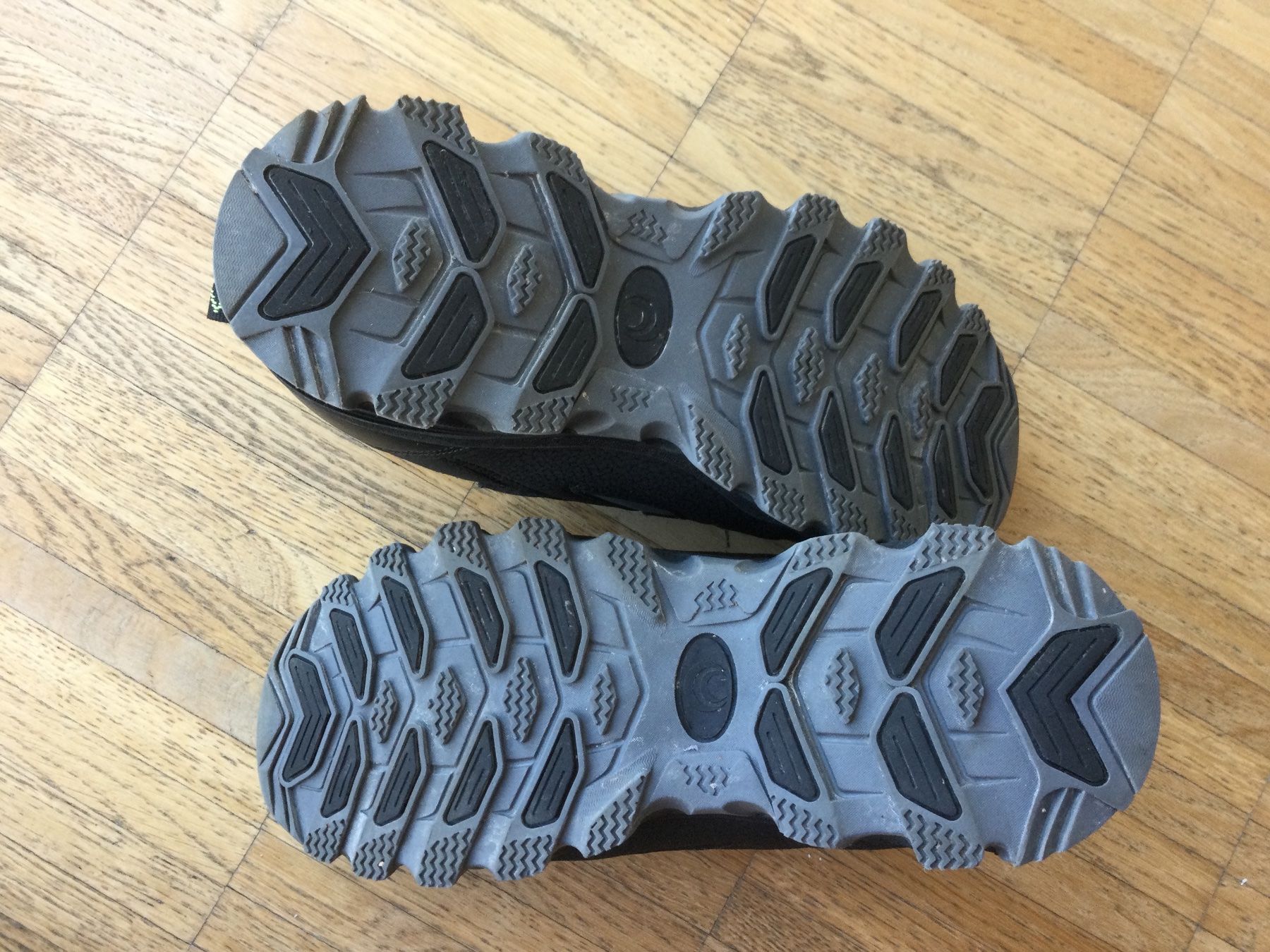 Scarpe da uomo: Outventure Trekking Sneakers Gr. 40 – Usato da Zürich venduto da VorlonShadow 6
